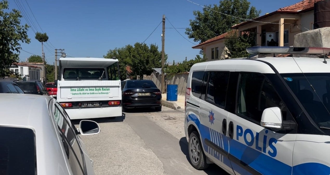 2nci kattaki balkondan 1inci katin balkonuna dusup can verdi sisSKTmS