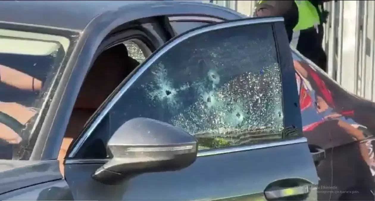 serdar oktemin aracina kursun yagmuru iste olay yerinden ilk goruntuler 1GYKfvd2