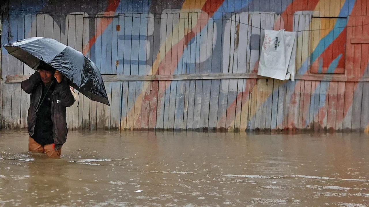 siddetli yagis onlarca can aldi nepal felaket gunlerini yasiyor tExxPib6