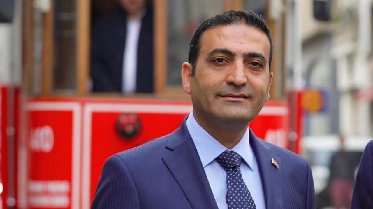 Beyoglunda geri sayim inan guneyin goreve iadesinin onu acildi 7UXcYrcr